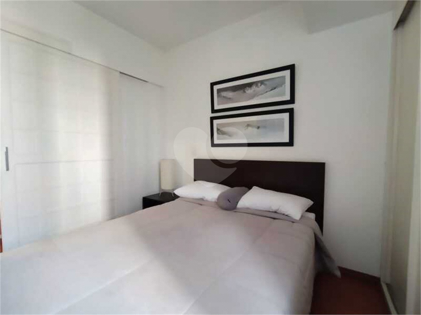 Flat à venda com 1 quarto em Moema, São Paulo, SP