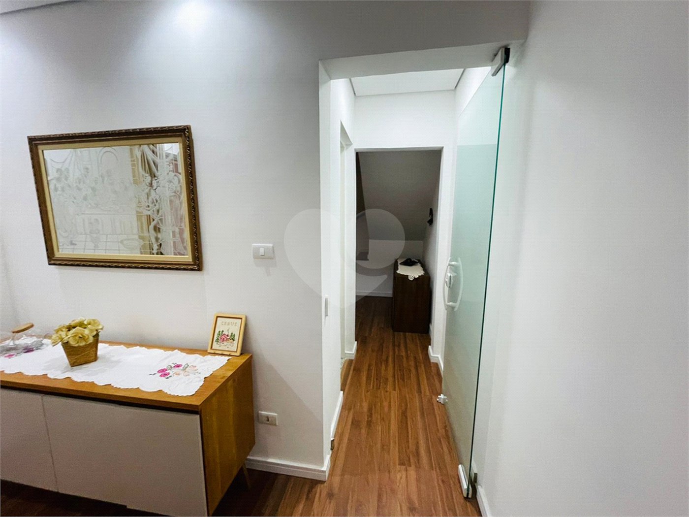 Casa à venda com 4 quartos, sendo 1 suíte,  em Jardim Stella, Santo André, SP