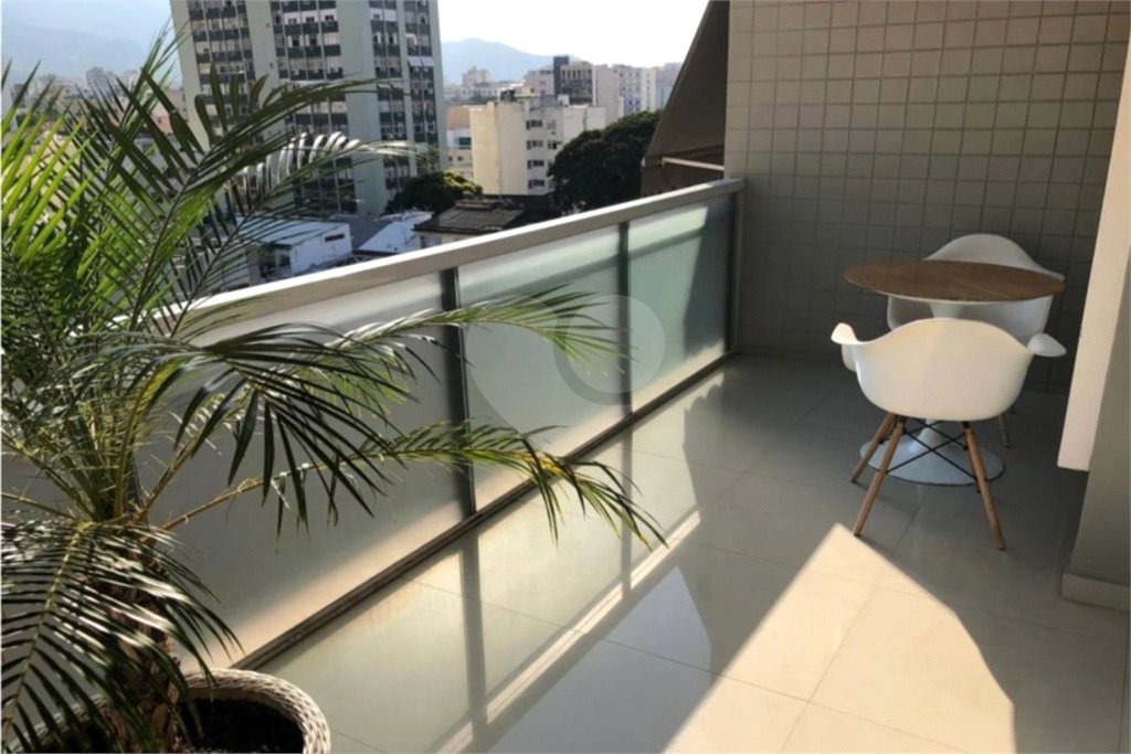 Cobertura à venda com 3 quartos, sendo 1 suíte,  em Tijuca, Rio de Janeiro, RJ