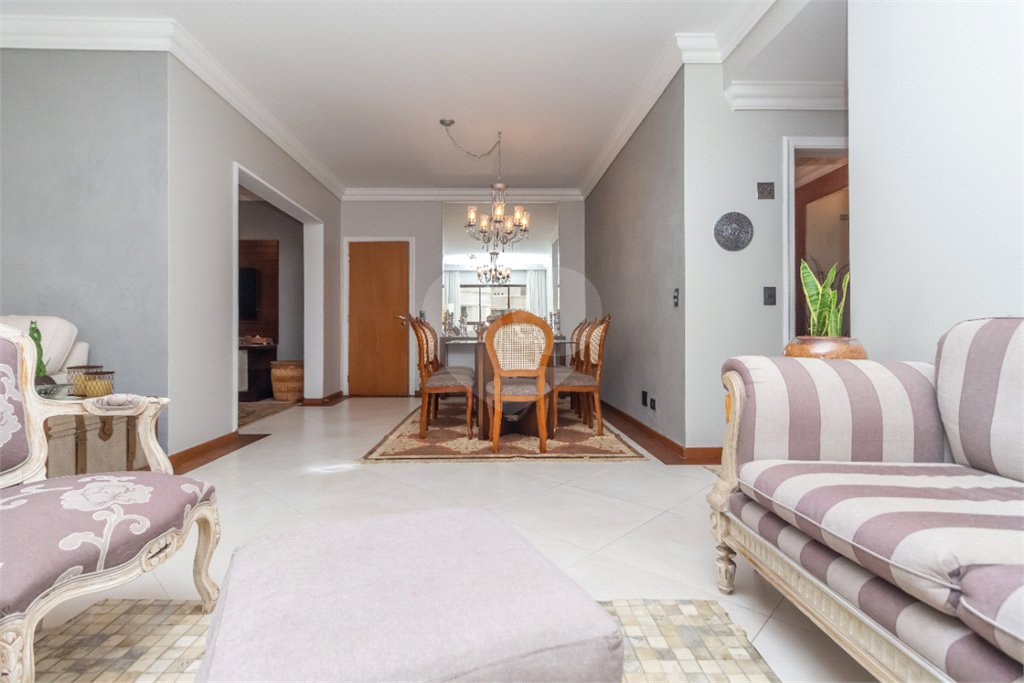 Apartamento à venda com 3 suítes em Chácara Flora, São Paulo, SP