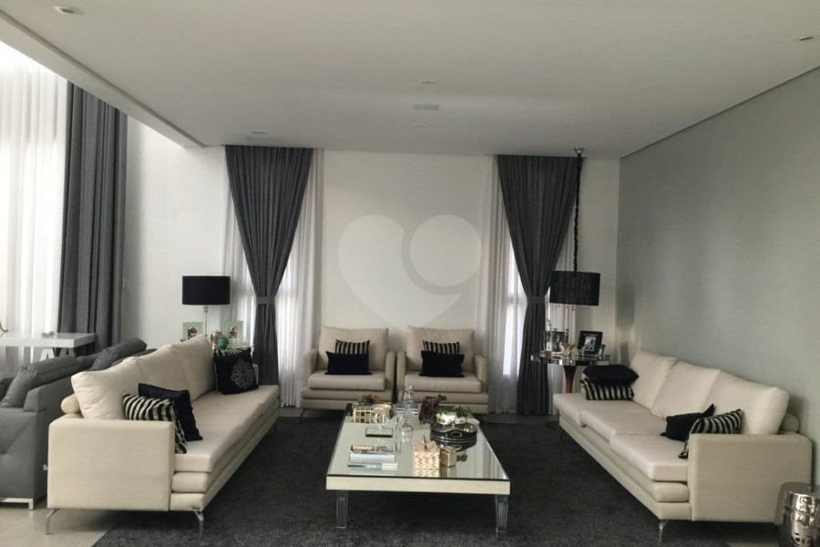 Casa à venda ou para alugar com 4 suítes no condomínio Suíça da Cantareira, Mairiporã - SP