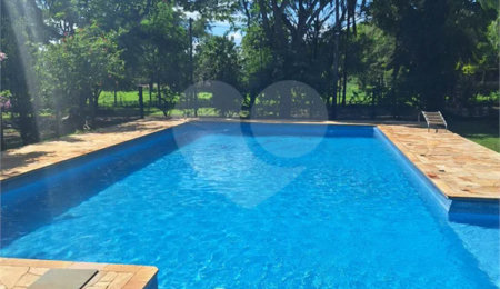 Chácara à venda com 3 quartos, sendo 1 suíte,  em Chácara Flora Araraquara, Araraquara, SP