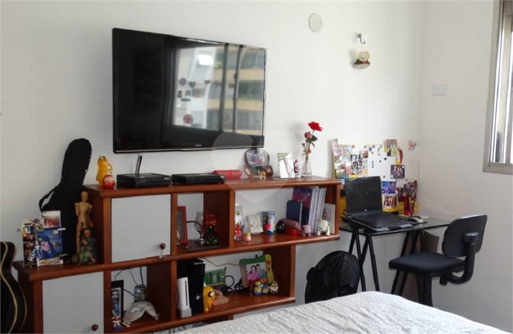 Cobertura à venda ou para alugar com 4 quartos, sendo 2 suítes, em Vila Uberabinha, São Paulo, SP