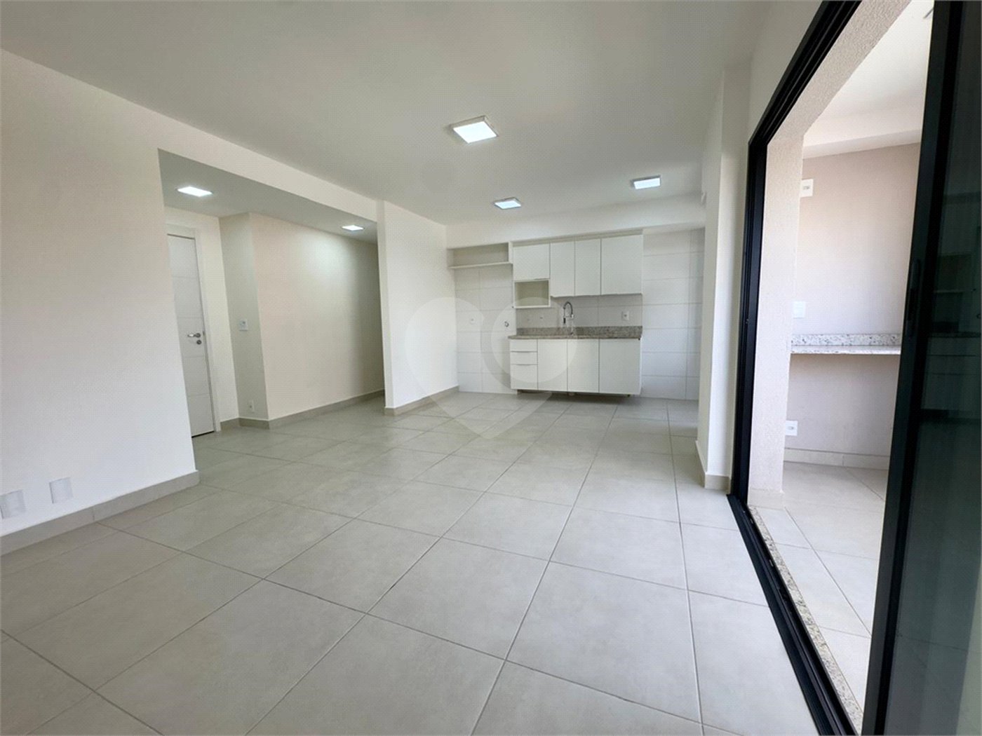 Apartamento à venda ou para alugar com 2 suítes em Jardim Faculdade, Sorocaba, SP