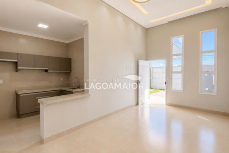 Casa à venda com 3 quartos, sendo 1 suíte,  em Jardim dos Ipês, Três Lagoas, MS