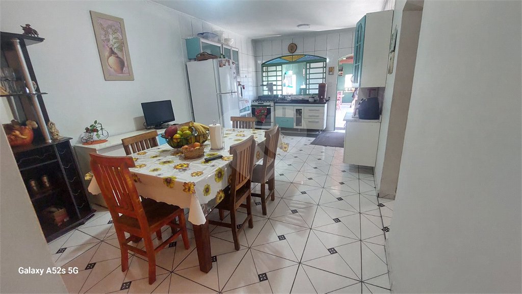 Casa à venda com 3 quartos, sendo 2 suítes, em Moinho, Mairiporã, SP