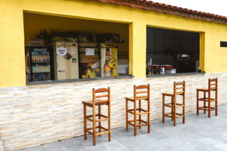 Chácara à venda com 3 quartos, sendo 1 suíte, em Vila São Pedro, Suzano, SP