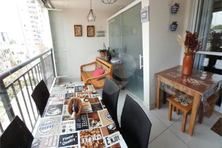 Apartamento à venda com 3 quartos, sendo 1 suíte, em Vila Mazzei, São Paulo, SP