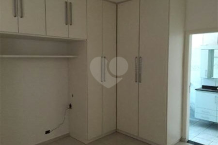Sobrado à venda com 3 quartos, sendo 1 suíte, em Vila Galvão, Guarulhos, SP
