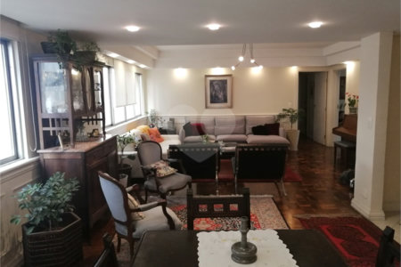 Apartamento à venda com 3 quartos, sendo 1 suíte, em Jardim Paulista, São Paulo, SP