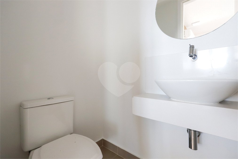 Apartamento à venda com 3 suítes em Vila Anastácio, São Paulo, SP