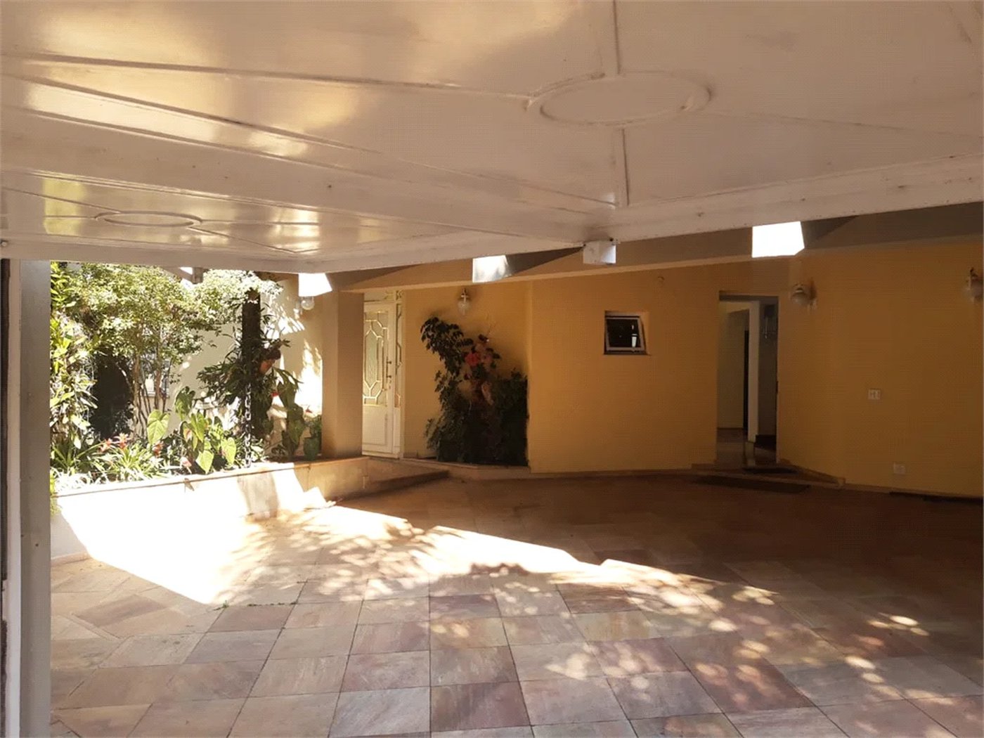 Casa à venda com 5 suítes em Jardim Leonor, São Paulo, SP