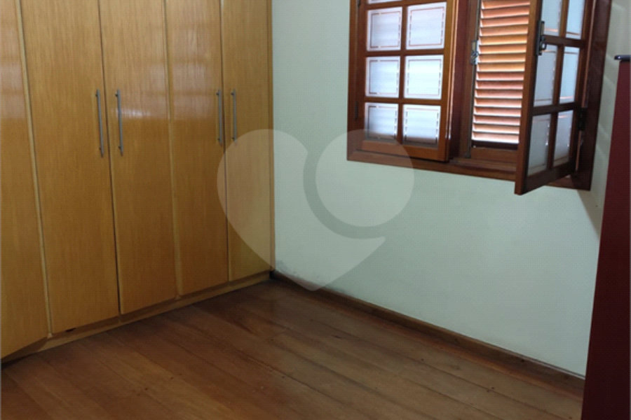 Sobrado à venda com 3 quartos, sendo 1 suíte,  em Horto Florestal, São Paulo, SP