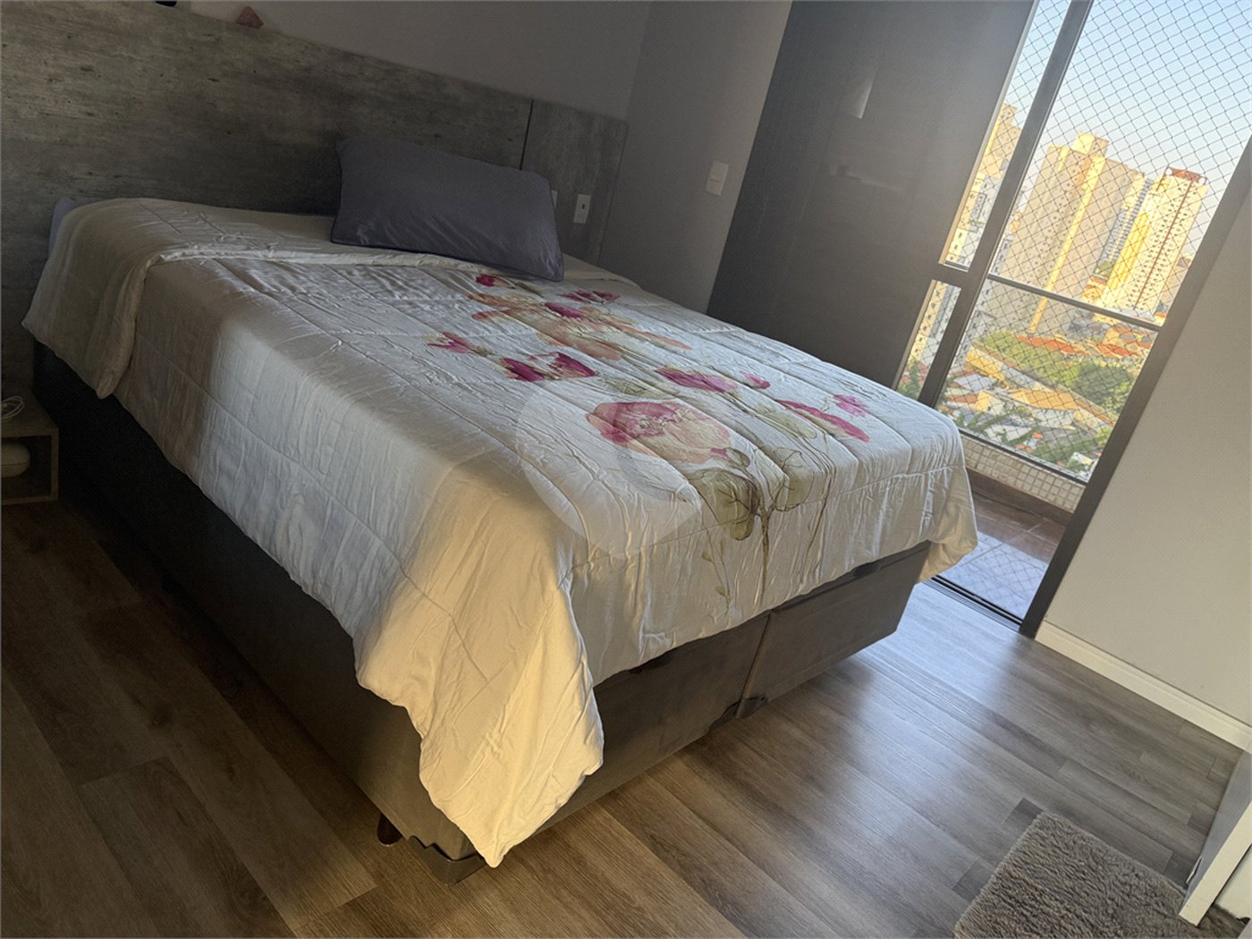 Apartamento à venda com 3 quartos, sendo 1 suíte, em Vila Paulicéia, São Paulo, SP