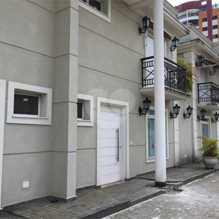 Casa à venda com 4 quartos, sendo 3 suítes,  em Vila Monumento, São Paulo, SP
