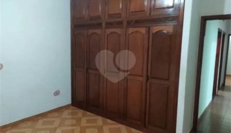 Casa à venda com 3 quartos em Jardim Maria, Itatiba, SP
