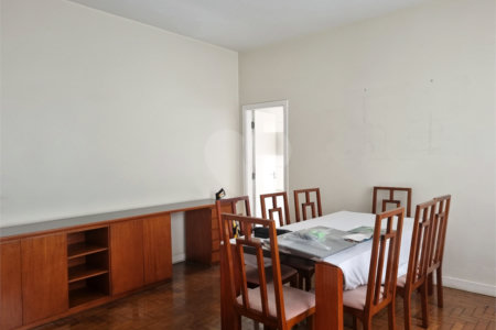 Sobrado à venda com 3 quartos, sendo 1 suíte, em Brooklin, São Paulo, SP