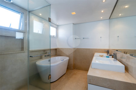 Apartamento à venda com 2 suítes em Brooklin, São Paulo, SP