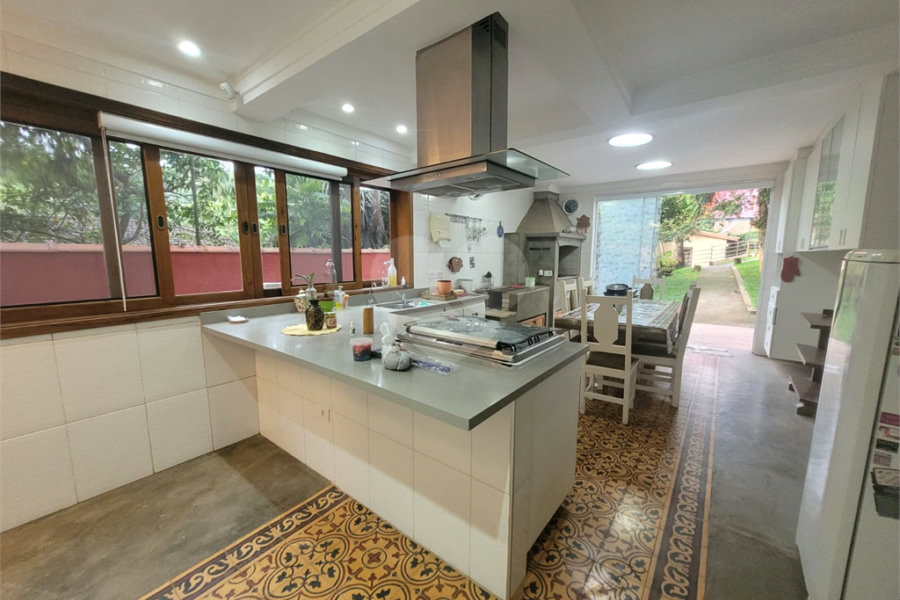 Casa à venda com 6 suítes em Serra da Cantareira, Mairiporã, SP