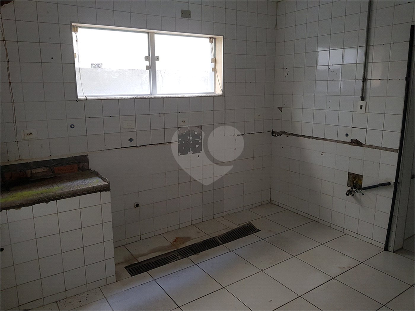 Sobrado à venda com 3 quartos, sendo 1 suíte, em Chácara Santo Antônio, São Paulo, SP