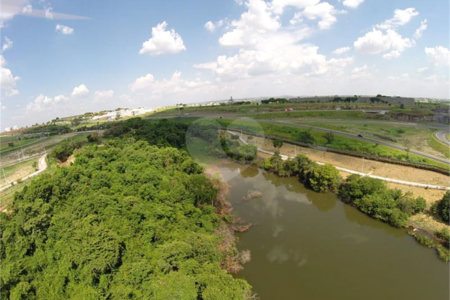 Casa à venda com 4 suítes no condomínio Jardins D'icaraí, Salto - SP