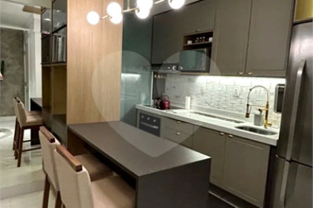 Apartamento à venda com 2 quartos, sendo 1 suíte,  em Cerâmica, São Caetano do Sul, SP