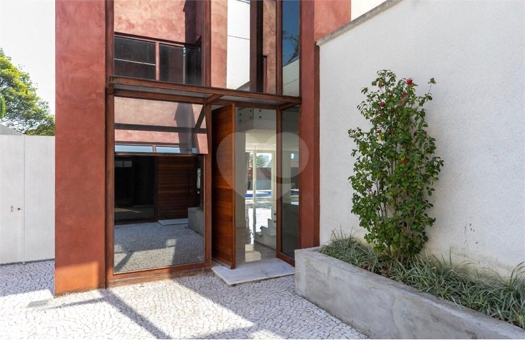 Casa à venda com 4 suítes no condomínio Porto Fino, São Paulo - SP