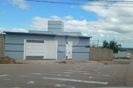 Casa à venda com 2 quartos em Jardim Imperador, Salto, SP