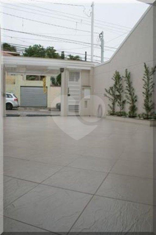 Sobrado à venda com 3 suítes em Água Fria, São Paulo, SP