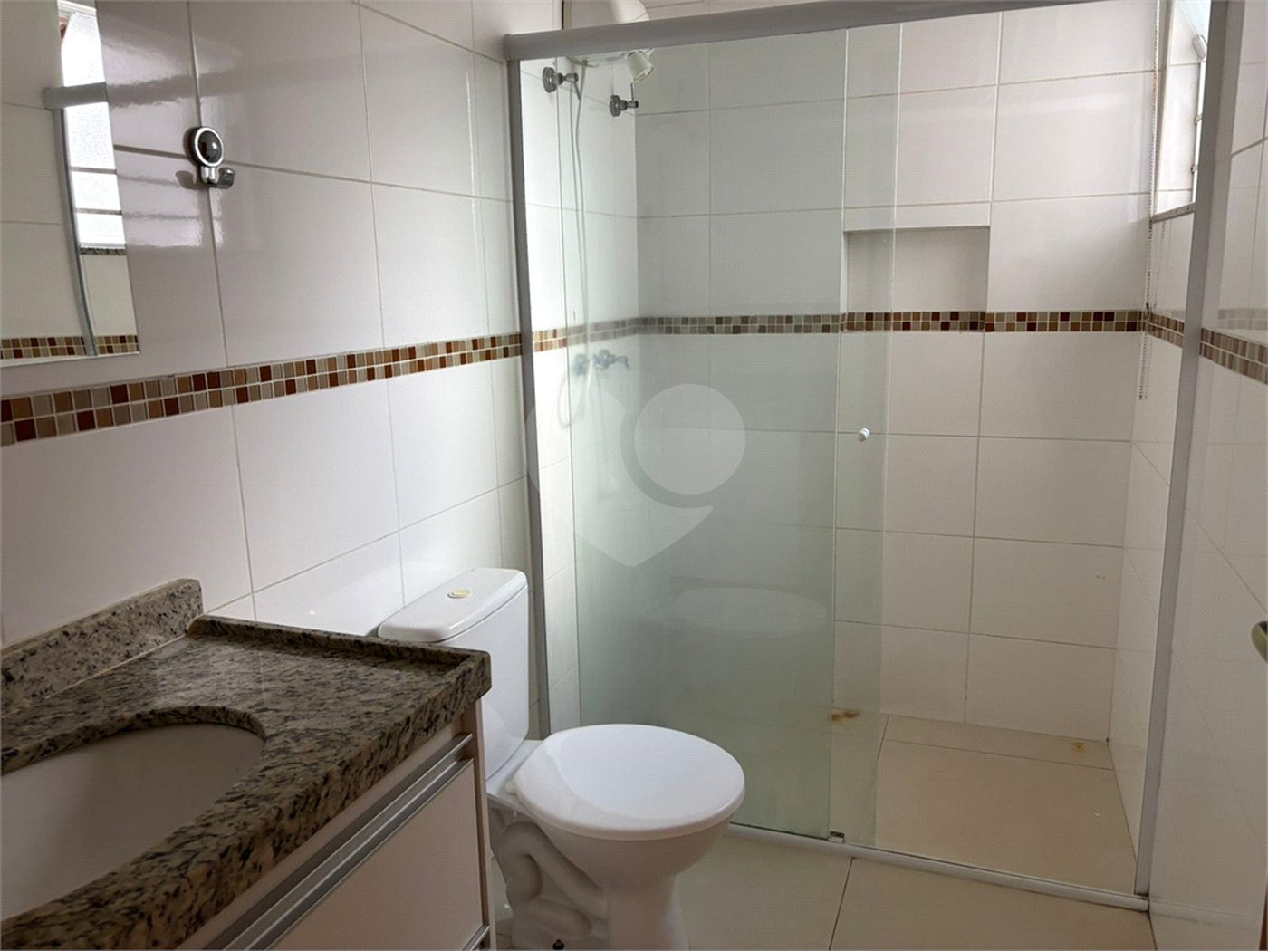 Casa em condomínio à venda com 3 quartos, sendo 1 suíte, em Jardim Estância Brasil, Atibaia, SP