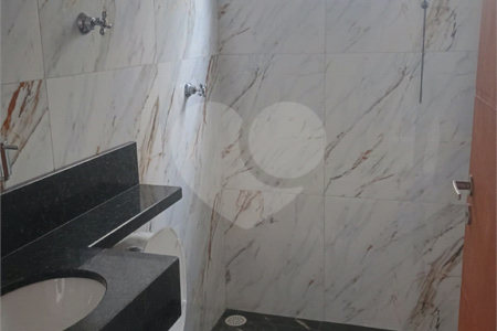 Casa à venda com 2 quartos, sendo 1 suíte, em Jardim Casa Branca, Suzano, SP