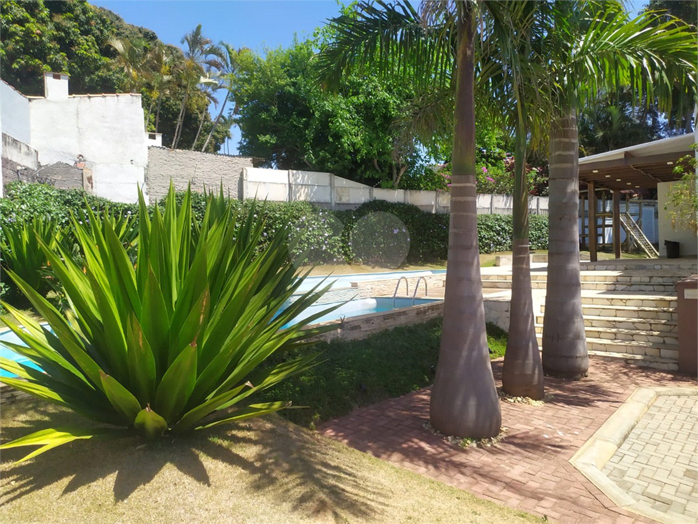 Sobrado à venda com 3 quartos, sendo 1 suíte, em Jardim do Lago, Atibaia, SP