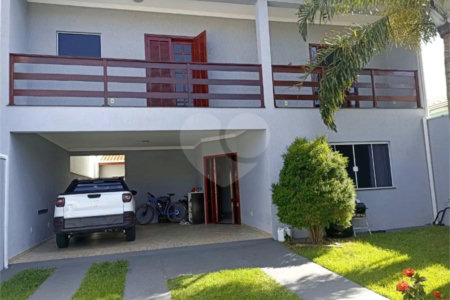 Sobrado à venda com 4 quartos, sendo 1 suíte,  em Residencial Monte Verde, Indaiatuba, SP