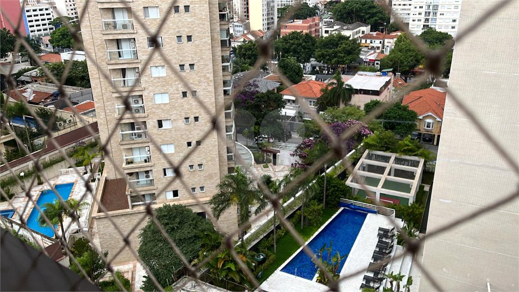 Apartamento à venda com 3 quartos, sendo 2 suítes, em Perdizes, São Paulo, SP