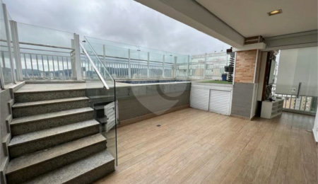 Apartamento à venda com 4 quartos, sendo 3 suítes,  em Vila Oliveira, Mogi das Cruzes, SP