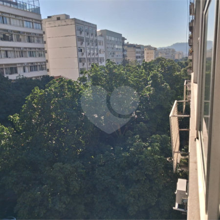 Apartamento à venda com 3 quartos, sendo 1 suíte, em Tijuca, Rio de Janeiro, RJ