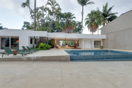 Casa Térrea à venda ou para alugar com 4 suítes em Alto da Boa Vista, São Paulo, SP