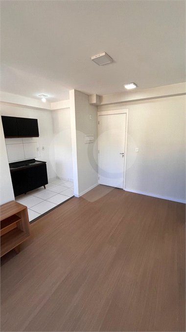 Apartamento à venda com 2 quartos em Lageado, Cotia, SP