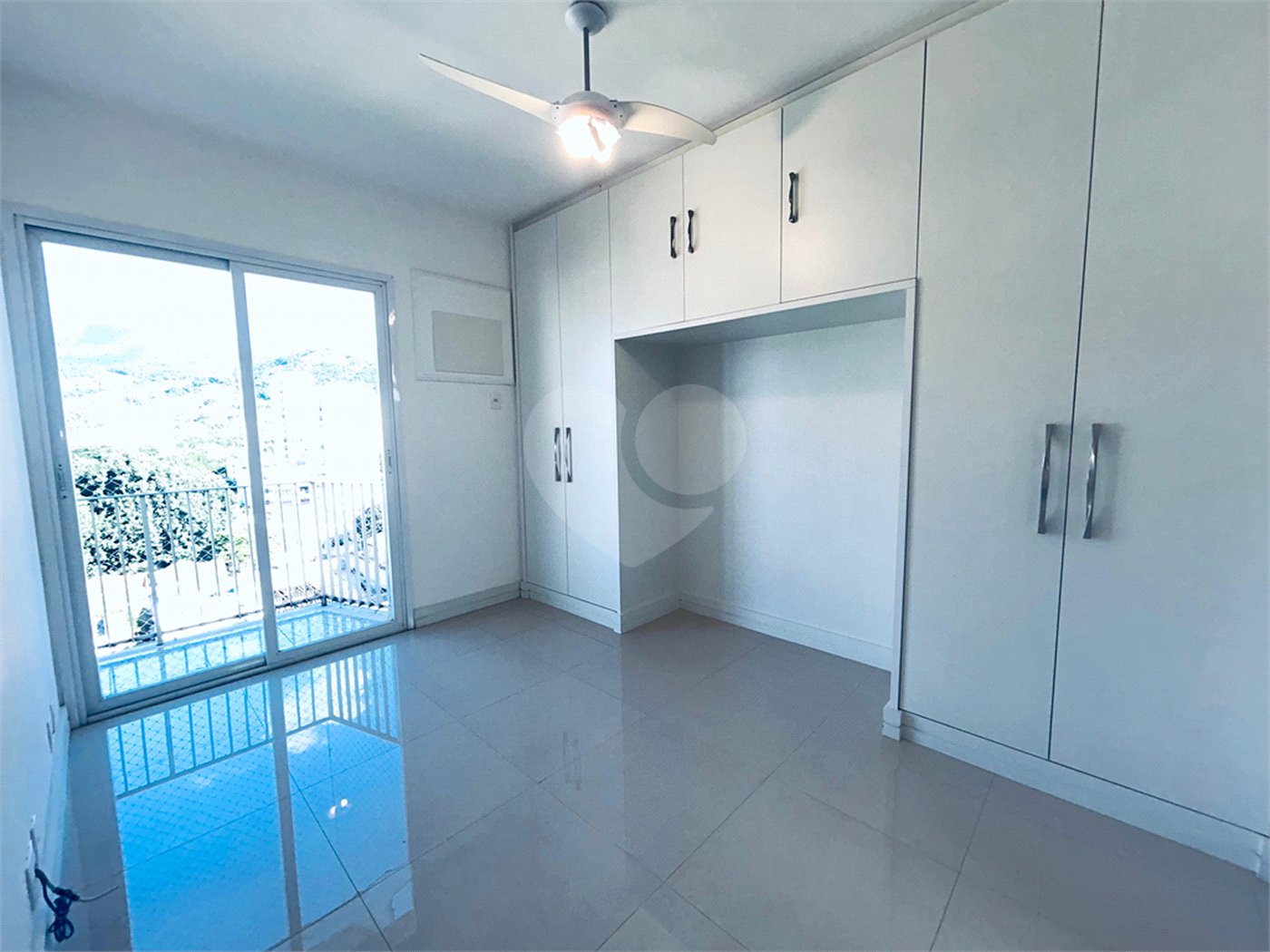Apartamento à venda com 2 quartos, sendo 1 suíte, em Grajaú, Rio de Janeiro, RJ