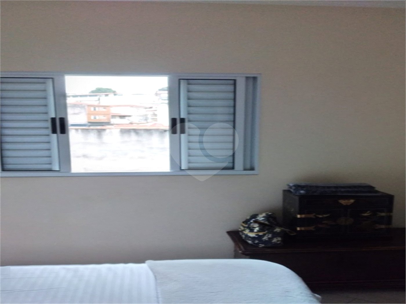 Casa à venda com 3 quartos, sendo 2 suítes, no condomínio Villa's Residencial, São Paulo - SP