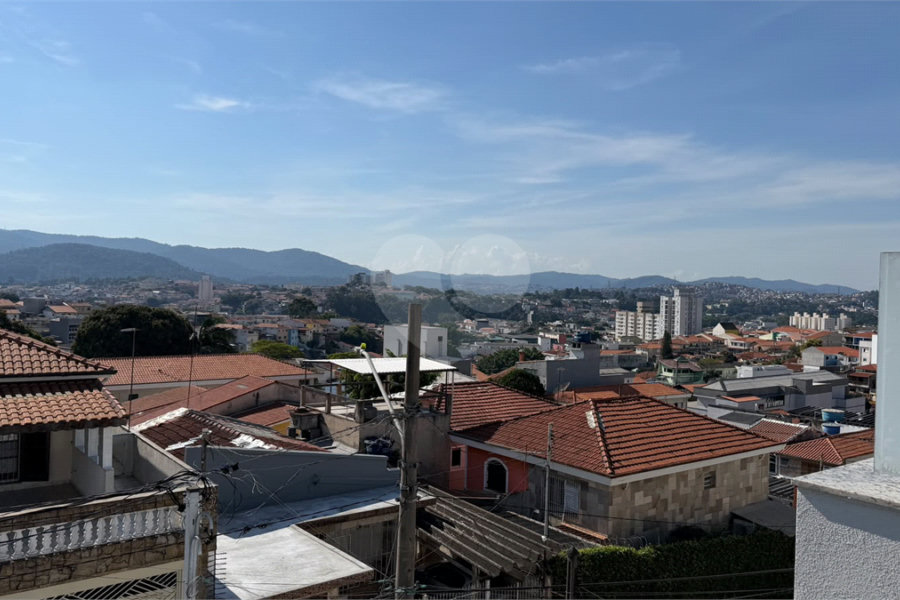Sobrado à venda com 3 quartos, sendo 1 suíte, em Parque Vitória, São Paulo, SP