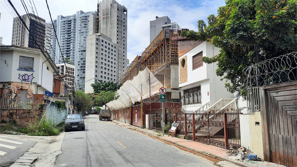 Terreno à venda em Brooklin, São Paulo, SP
