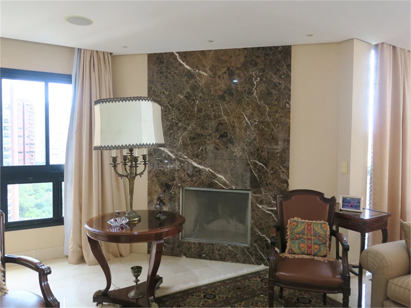 Apartamento à venda ou para alugar com 3 suítes em Vila Suzana, São Paulo, SP