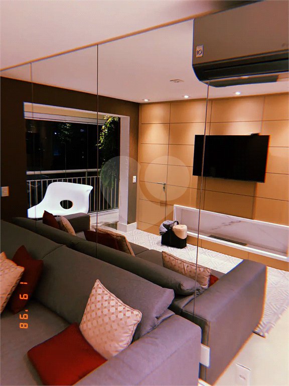 Apartamento à venda com 2 quartos, sendo 1 suíte,  em Vila Clementino, São Paulo, SP