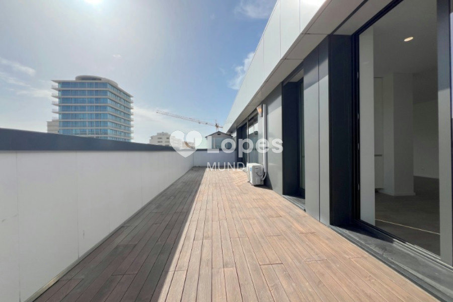 APARTAMENTO RESIDENCIAL em Porto - PT, Matosinhos