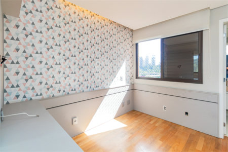Apartamento à venda com 3 suítes em Granja Julieta, São Paulo, SP