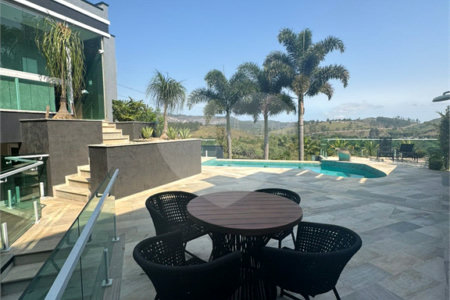 Casa à venda com 3 suítes no condomínio Aruã, Mogi das Cruzes - SP