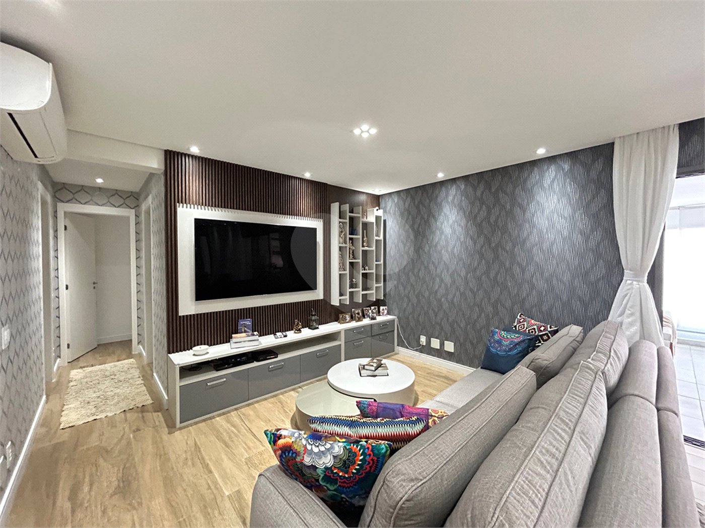 Apartamento à venda com 3 suítes em Vila Leopoldina, São Paulo, SP