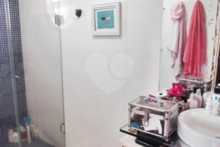 Apartamento à venda com 3 quartos, sendo 2 suítes, em Tatuapé, São Paulo, SP