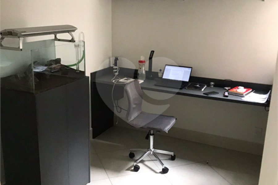 Apartamento à venda com 3 quartos, sendo 1 suíte, em São João Clímaco, São Paulo, SP